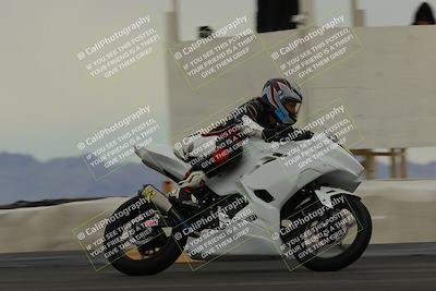 media/Jan-14-2023-SoCal Trackdays (Sat) [[497694156f]]/Turn 9 Set 2 (1130am)/